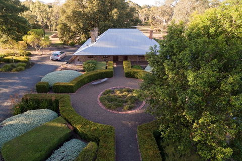 Jacobs Estate Cottage - Holiday Sunshine Coast 2