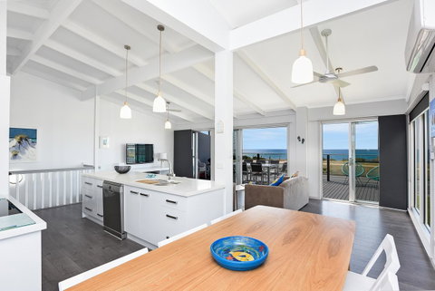 Sorrento - Aldinga Beach - Sunshine Coast Tourism 2
