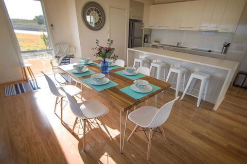 Villa Serra - Sunshine Coast Tourism 2