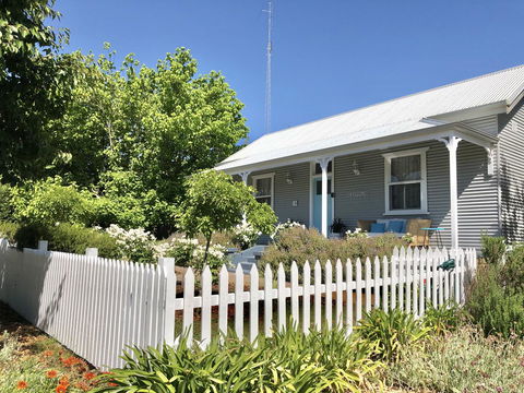 Jack\'s House B&B Clare - Sunshine Coast Tourism 2