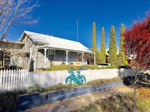 Jack\'s House B&B Clare - Sunshine Coast Tourism 3