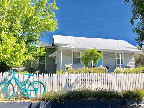 Jack\'s House B&B Clare - Sunshine Coast Tourism 0