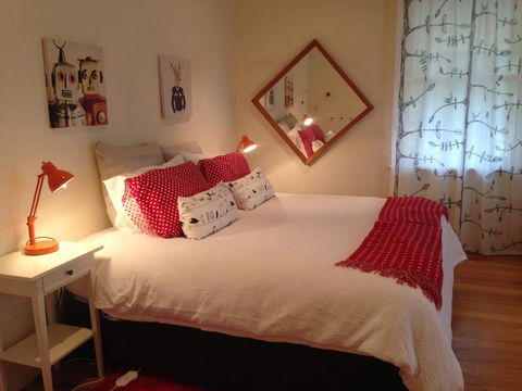Jack\'s House B&B Clare - Sunshine Coast Tourism 22