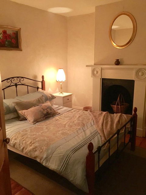 Goolwa Marinerâ€™s Cottage - Free Wifi And Pet Friendly - Centrally Located In Historic Region - Holiday Sunshine Coast 4