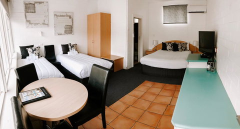 Harbour View Motel - Sunshine Coast Tourism 43