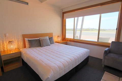 Harbour View Motel - Sunshine Coast Tourism 19