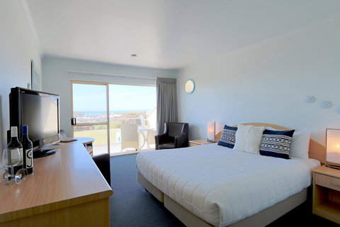 Harbour View Motel - Sunshine Coast Tourism 1