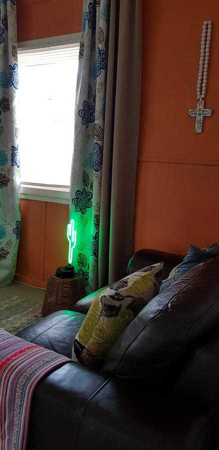 Sinclair Cottage - Holiday Sunshine Coast 11