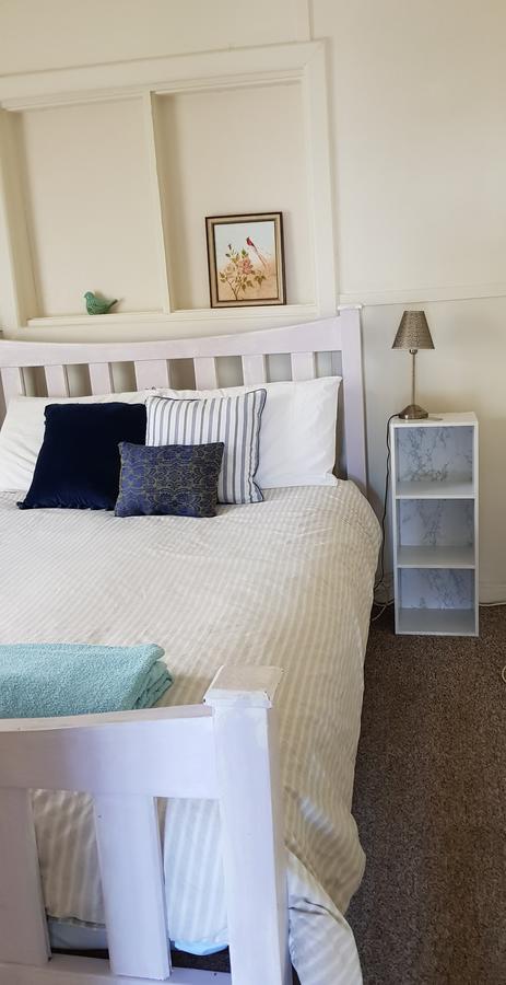 Sinclair Cottage - Holiday Sunshine Coast 4