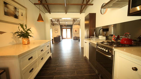 Irongate Studio B&B - Holiday Sunshine Coast 18