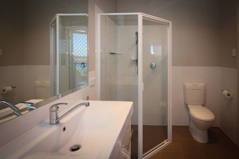 Waterfront On Osprey - Holiday Sunshine Coast 23