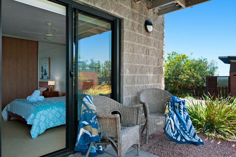 One Mile Retreat - Sunshine Coast Tourism 8