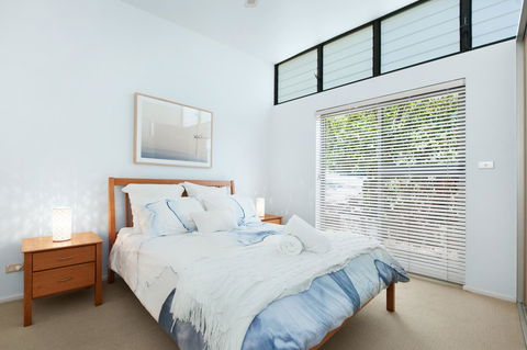 One Mile Retreat - Sunshine Coast Tourism 6