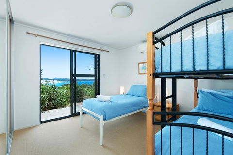 One Mile Retreat - Sunshine Coast Tourism 9