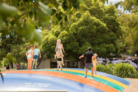 Blue Lake Holiday Park - Holiday Sunshine Coast 5