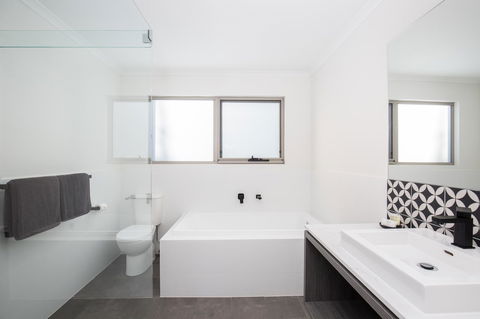 Blue Lake Holiday Park - Holiday Sunshine Coast 26