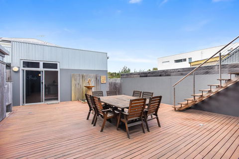 Esplanade Escape - Holiday Sunshine Coast 31