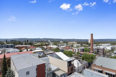 Views On Surflen - Holiday Sunshine Coast 11