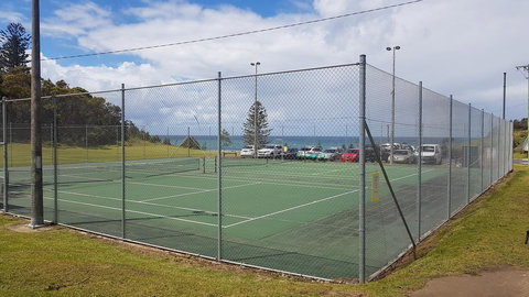 2 Austinmer Studio - Sunshine Coast Tourism 32