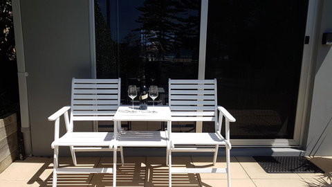 2 Austinmer Studio - Sunshine Coast Tourism 4