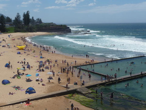 2 Austinmer Studio - Sunshine Coast Tourism 13