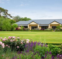 The Barn Accommodation - Holiday Sunshine Coast