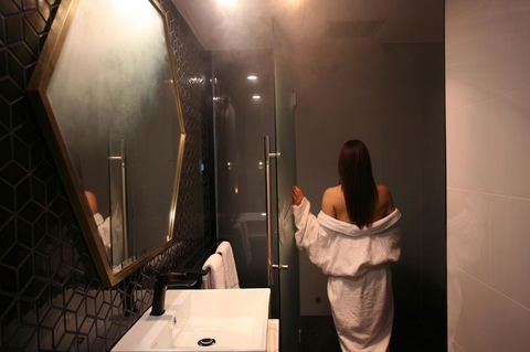 Ellen Hotel - Holiday Sunshine Coast 6