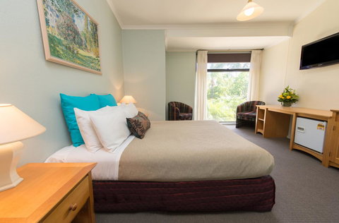 Berri Hotel - Sunshine Coast Tourism 33