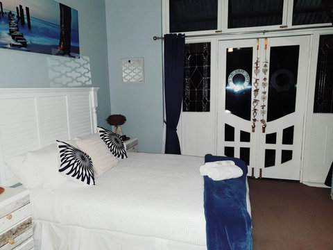 Court House - Studio - Sunshine Coast Tourism 4