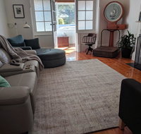 Glenelg 3 Bedroom Apartment - Sunshine Coast Tourism