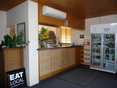 The Wine Vine Hotel - Sunshine Coast Tourism 10