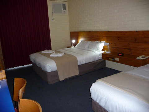 The Wine Vine Hotel - Sunshine Coast Tourism 6