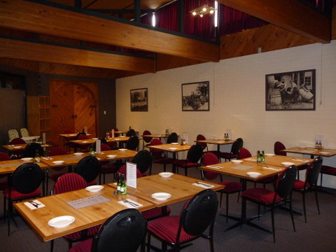 The Wine Vine Hotel - Sunshine Coast Tourism 7