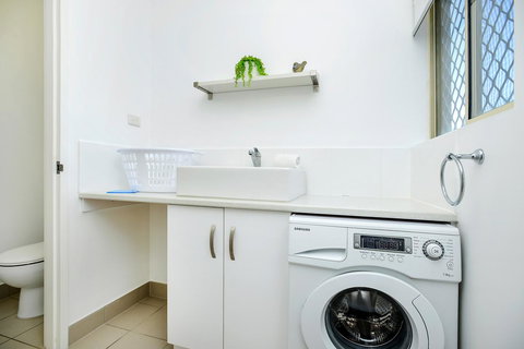 Blue Zone - Aldinga Beach - Sunshine Coast Tourism 7