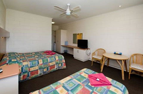 Barmera Lake Resort Motel - Sunshine Coast Tourism 28