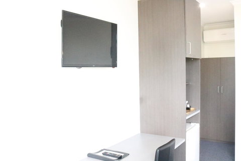 The Sands Motel Adelaide - Holiday Sunshine Coast 5