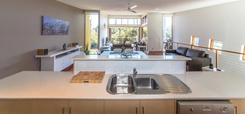 South Shores Villa 52 - Sunshine Coast Tourism 12