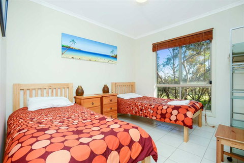Cabernet Cottage - Holiday Sunshine Coast 2