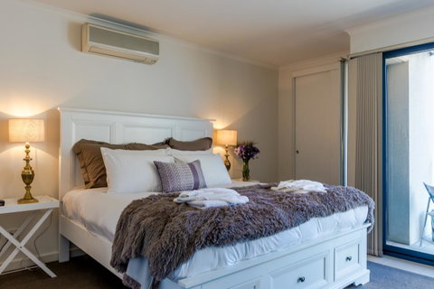 Lights Landing Penthouse - Sunshine Coast Tourism 10
