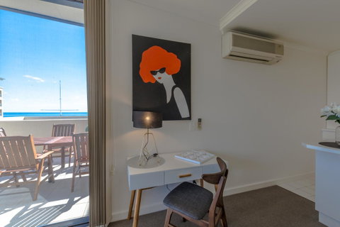 Lights Landing Penthouse - Sunshine Coast Tourism 9