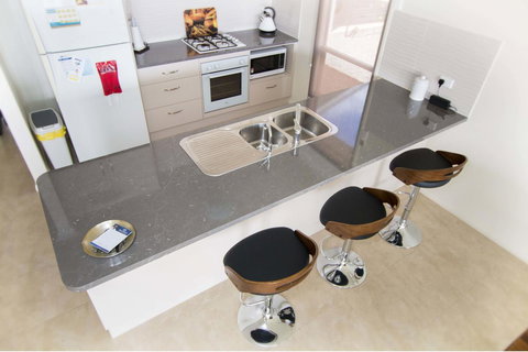 Brock's Base - Holiday Sunshine Coast 4