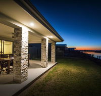 Brock's Base - Holiday Sunshine Coast