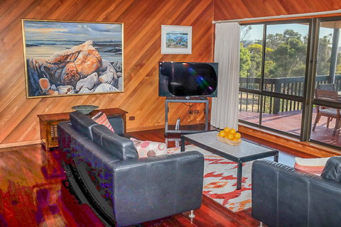 Seacroft - Sunshine Coast Tourism 6