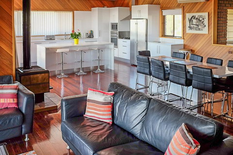 Seacroft - Sunshine Coast Tourism 5