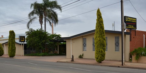 Travelway Motel - Holiday Sunshine Coast 0