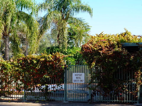 Travelway Motel - Holiday Sunshine Coast 23