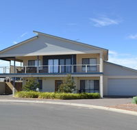 Gizmos Retreat - Holiday Sunshine Coast