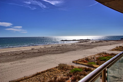 Pier 216 - Sunshine Coast Tourism 13