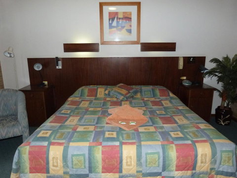 Wintersun Motel - Sunshine Coast Tourism 10