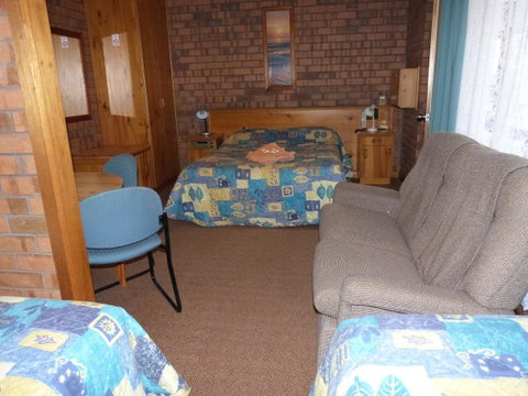 Wintersun Motel - Sunshine Coast Tourism 5
